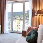 Vinyl & View 327 - Panorama - Czarna Gora 3*