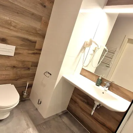 Vinyl & View 327 - Panorama - Czarna Gora 3* Heudorf