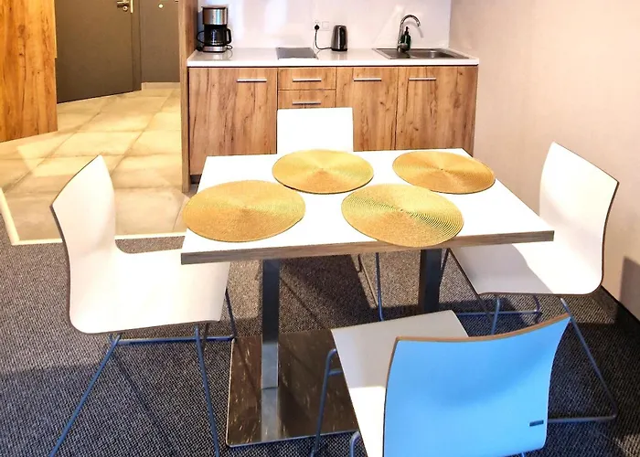 Aparthotel Vinyl & View 327 - Panorama - Czarna Gora 3*